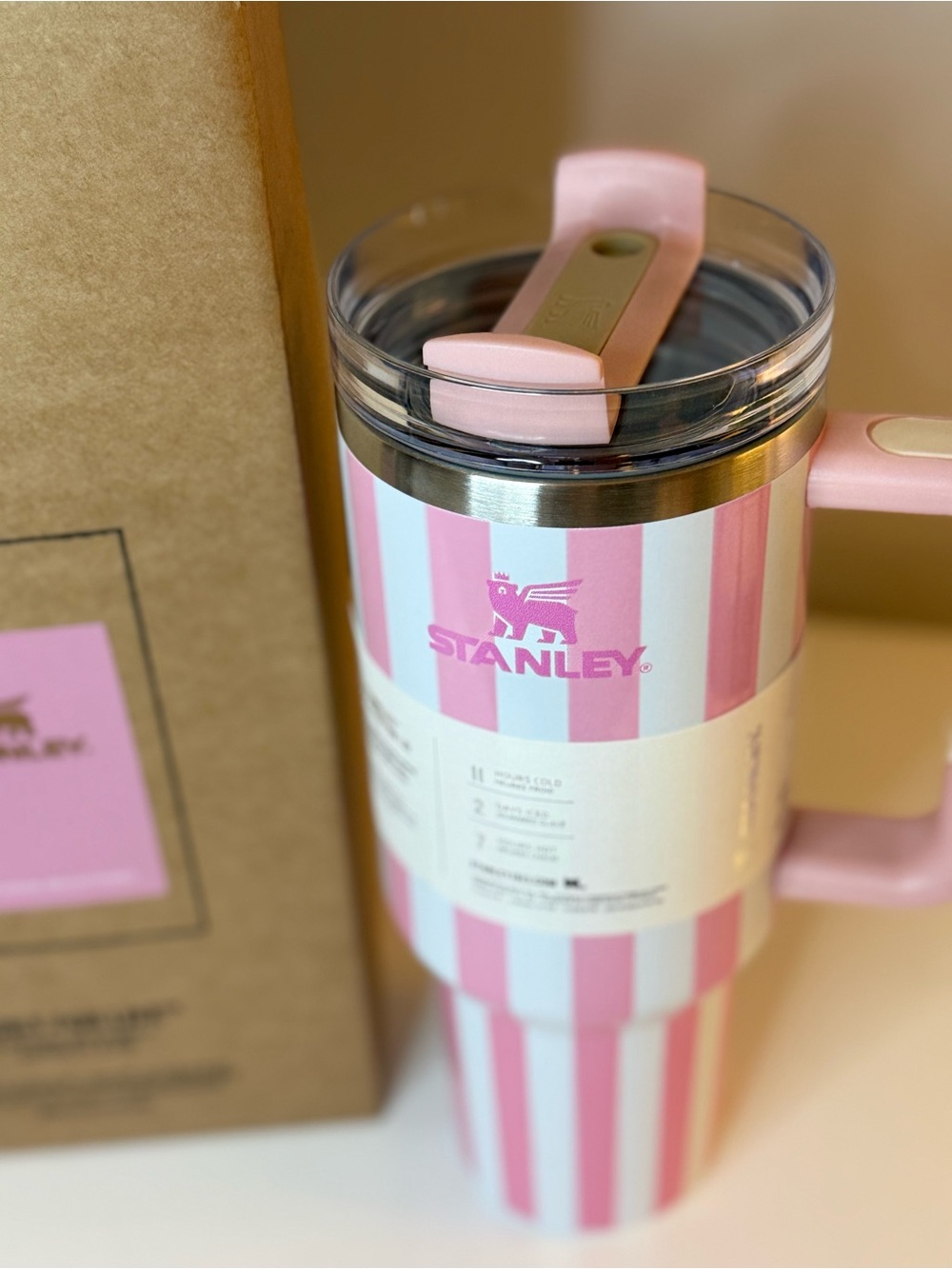 New! Stanley Quencher Pink & White Striped Insulated Tumbler . 40 oz - Picture 6 of 8